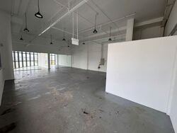 Hh @ Kallang (D13), Factory #559004231